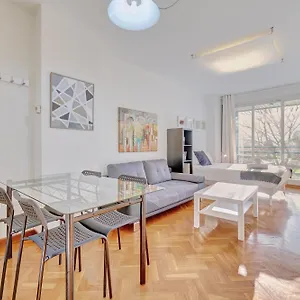 Mirasierra Apartamento